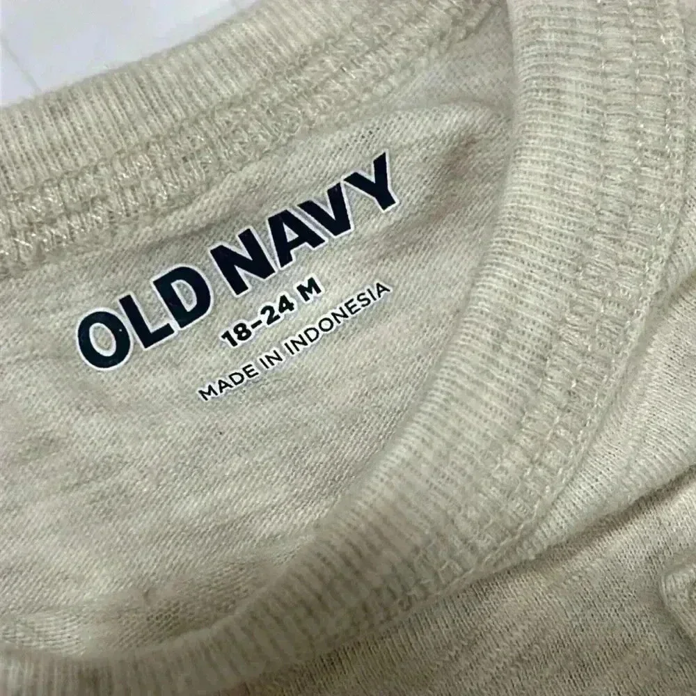 Old Navy Tshirts